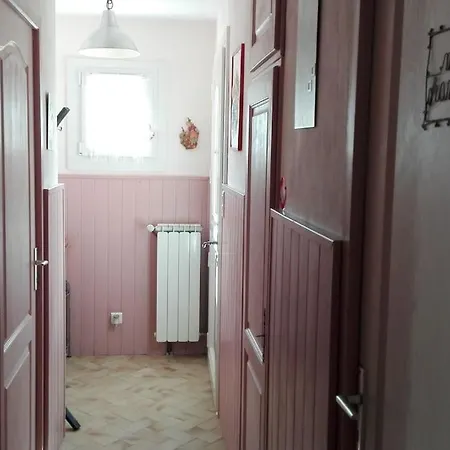 Le Pere Limpinpin Appartement Chateauredon